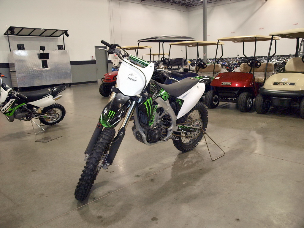 Купить мотоцикл Kawasaki KX450F 2010 фото 9